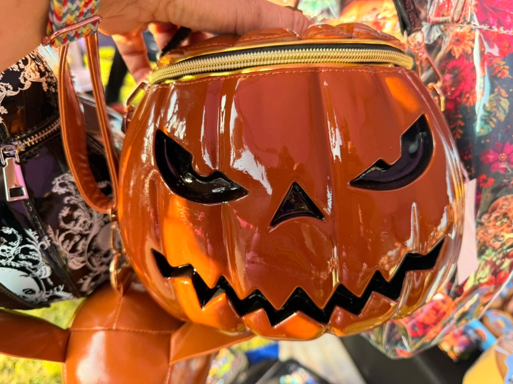 Jack-o’-Lantern Pumpkin Crossbody Purse