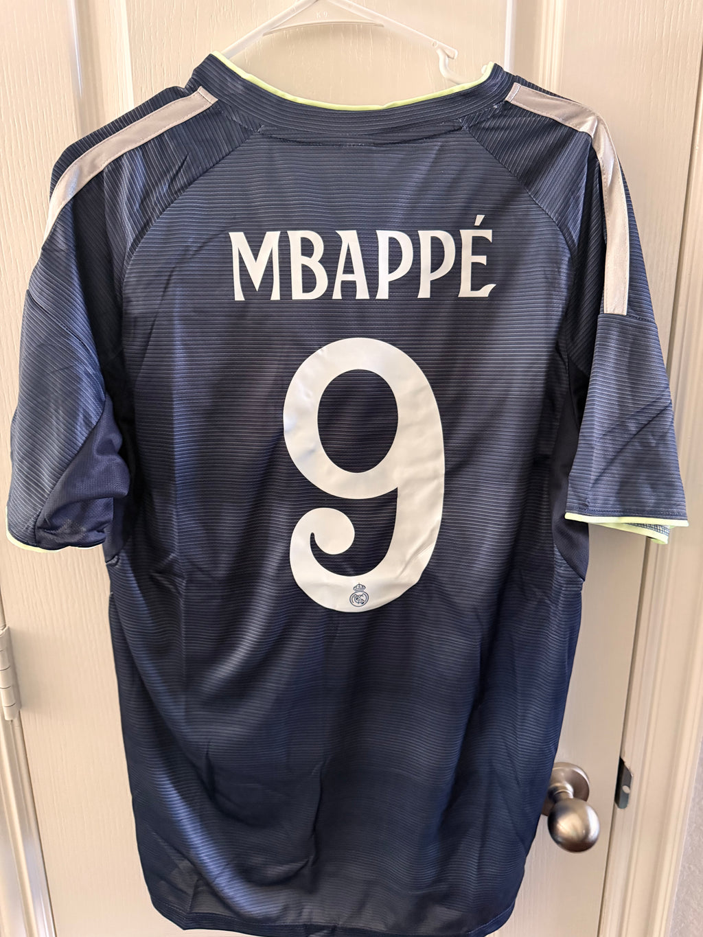 Adult Mbappé Real Madrid Away Fan Jersey Kit – Navy Blue, Pinstripe Edition