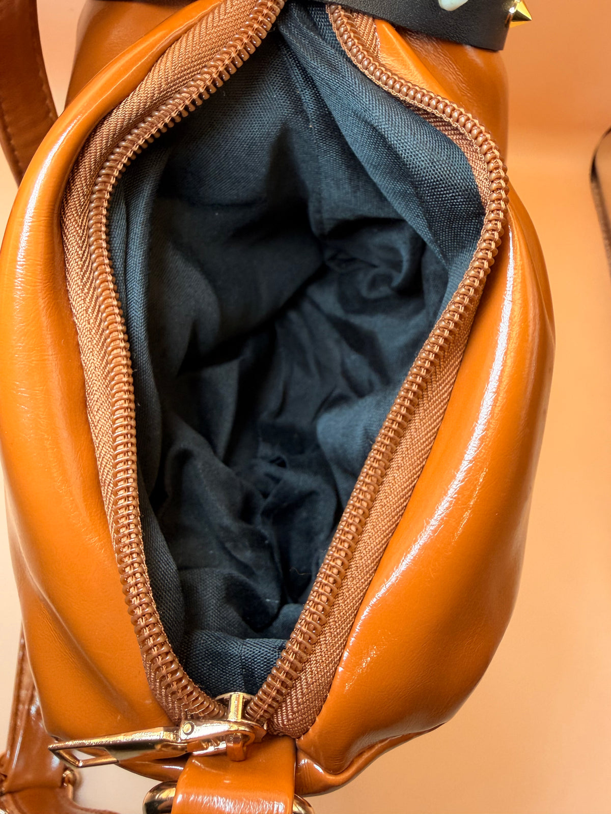 Adorable Puppy Crossbody Bag