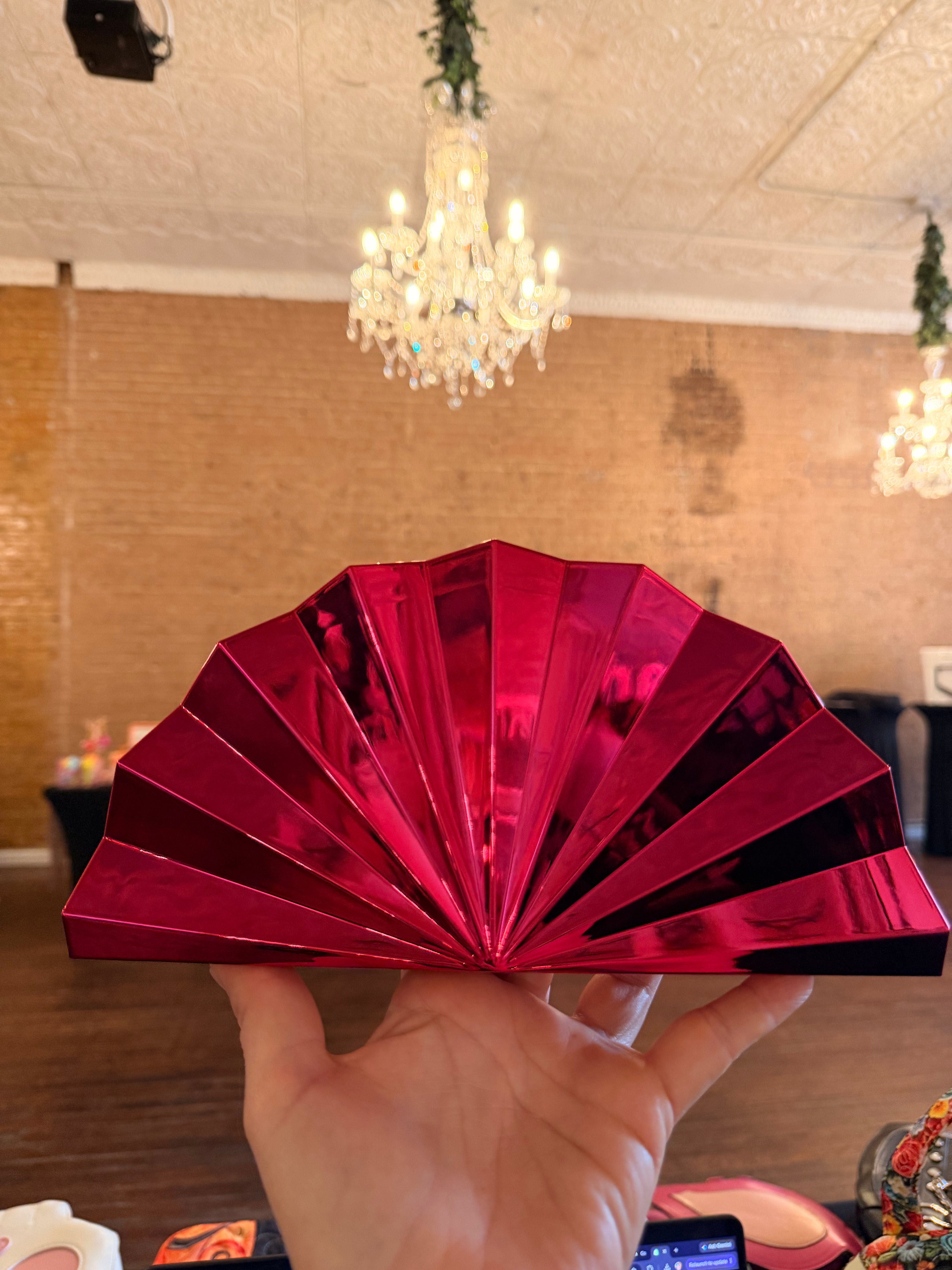 The Red Carpet Fan